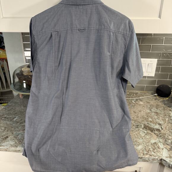 Reef Men’s Casual Button Down Shirt Gray Pocket‎ Accent 100% Cotton L Summer - Picture 2 of 7